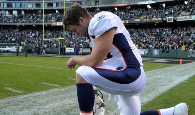 Hating Tim Tebow