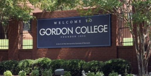 Gordon College Will Lose Accreditation over Behavioral Standards