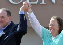 10 Questions For Rule-of-Law Critics Of Kim Davis