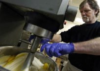 Black Church Leaders Defend Baker in Wedding Cake Case Black Church Leaders Defend Baker in Wedding Cake Case