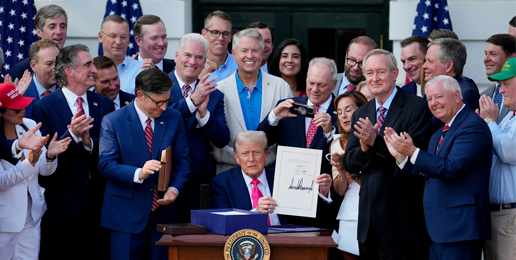 Federal “School Choice” Program Signed Into Law Federal “School Choice” Program Signed Into Law
